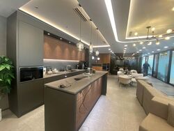 Singapore Land Tower (D1), Office #571677851